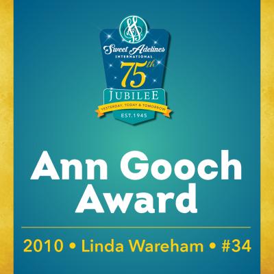 Linda Wareham (#34), 2010 recipient of the Ann Gooch Award